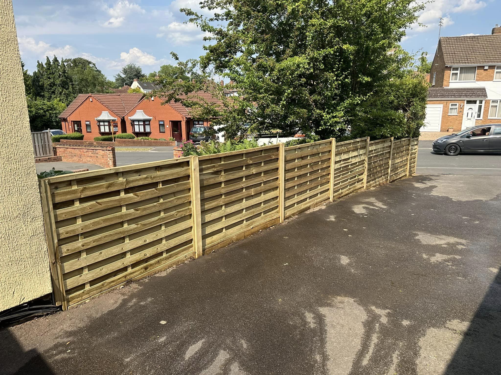 Black Country Fencing Ltd, Fencing and gate installation