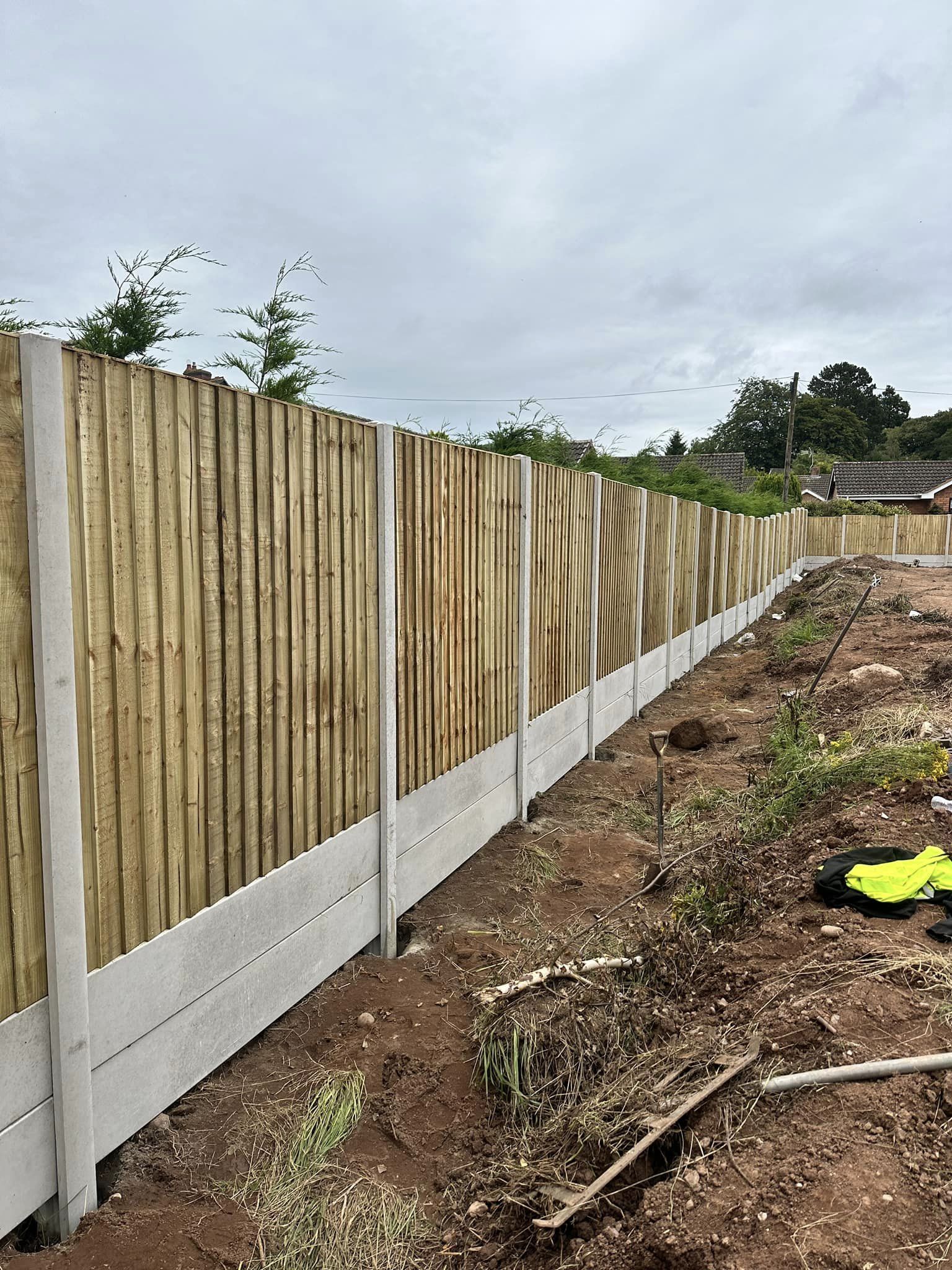 Black Country Fencing Ltd, Fencing and gate installation